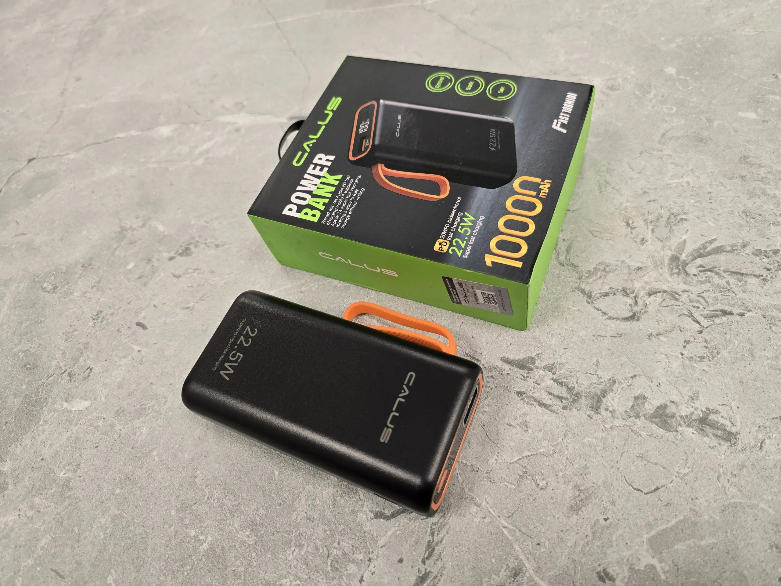 پاور بانک کالوس مدل FAST106 Mini ظرفیت 10000