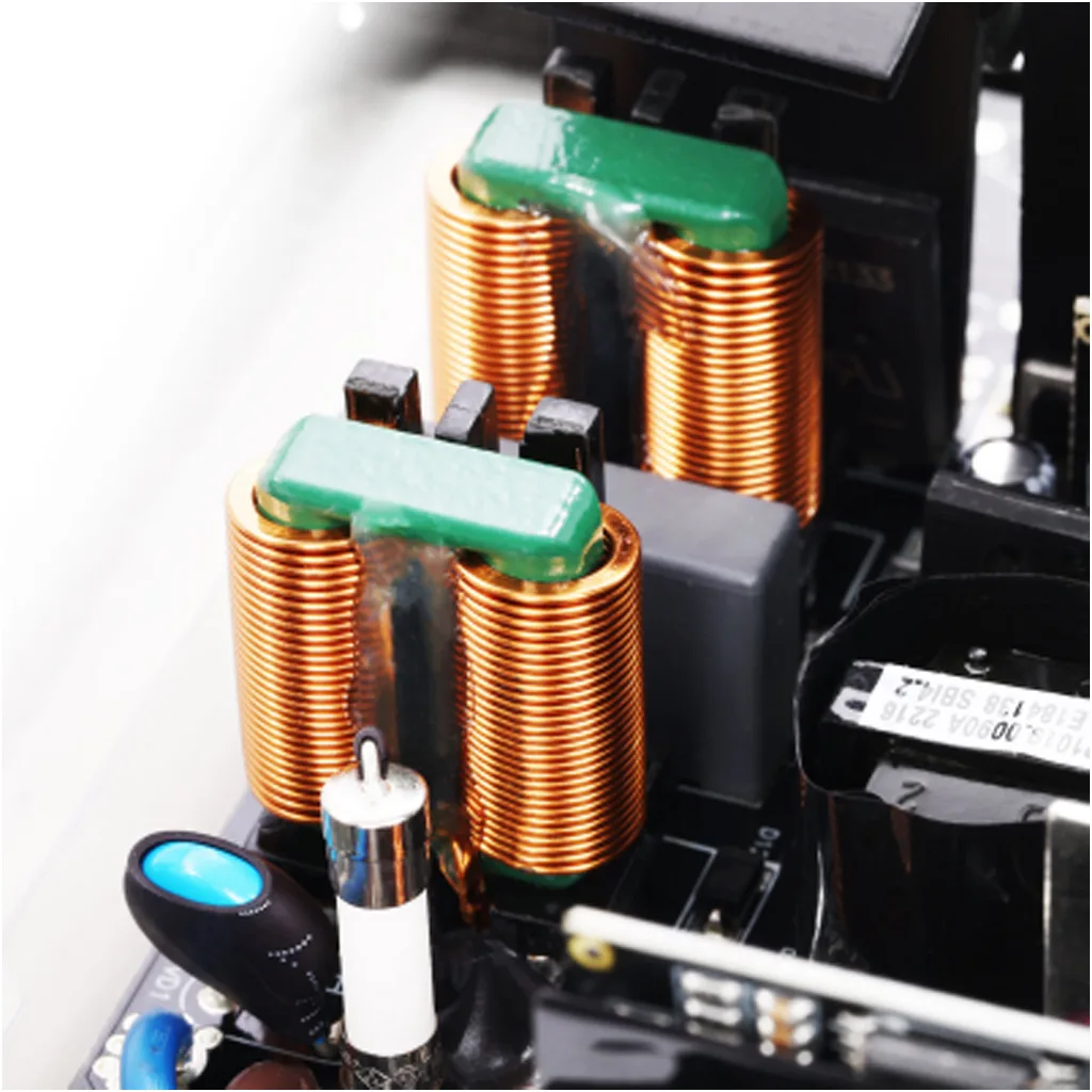 منبع تغذیه کامپیوتر گرین مدل GP800A-UK EVO