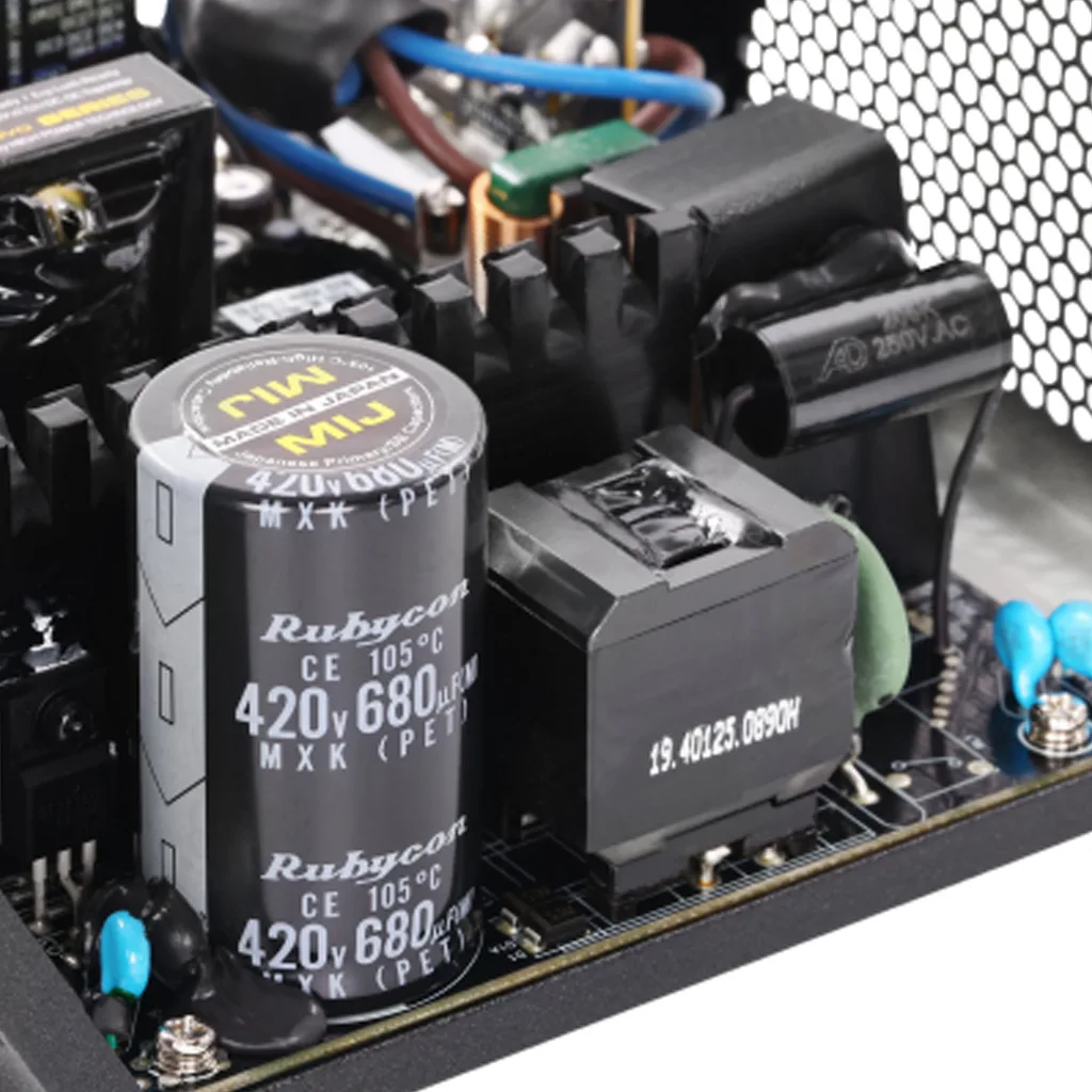 منبع تغذیه کامپیوتر گرین مدل GP800A-UK EVO