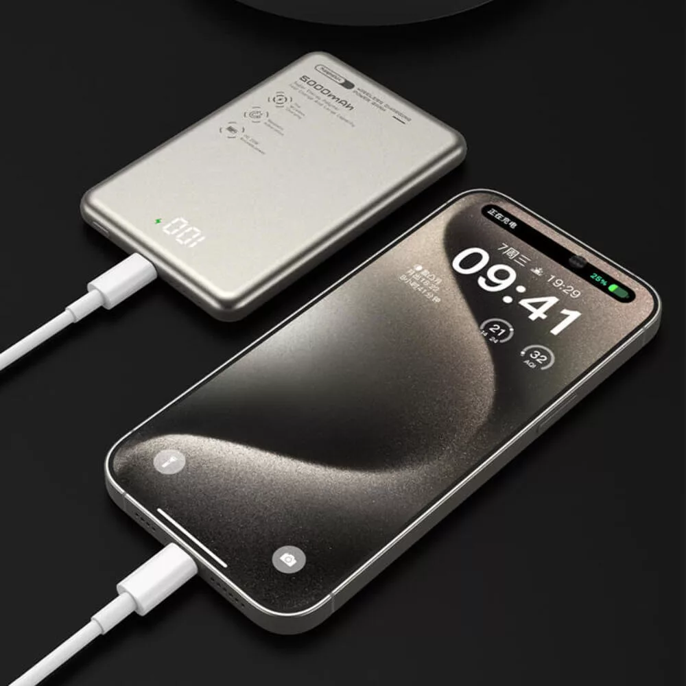 پاوربانک توتو مدل pd108 ظرفیت 10000 میلیآمپر ساعت