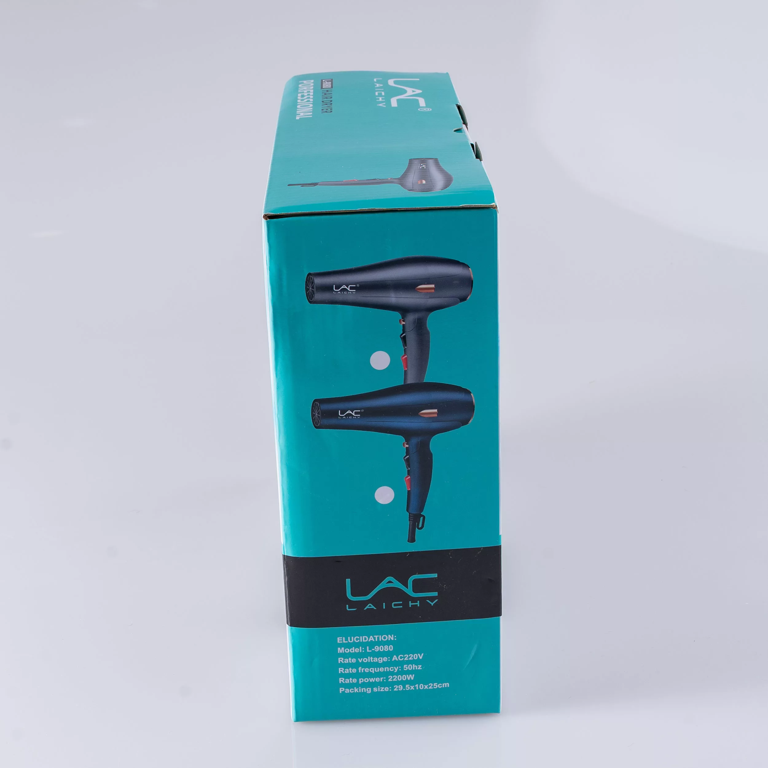 سشوار حرفه‌ای لایچی مدل L-9080، موتور AC با توان مصرفی 2200 وات، دارای قابلیت باد سرد، طراحی ارگونومیک، فناوری تولید یون، با حالت صاف‌کننده و حجم‌دهنده، وزن 500 گرم، تنظیم حرارت 3 حالته و کنترل سرعت 2 حالته، به همراه 2 سری متمرکزکننده