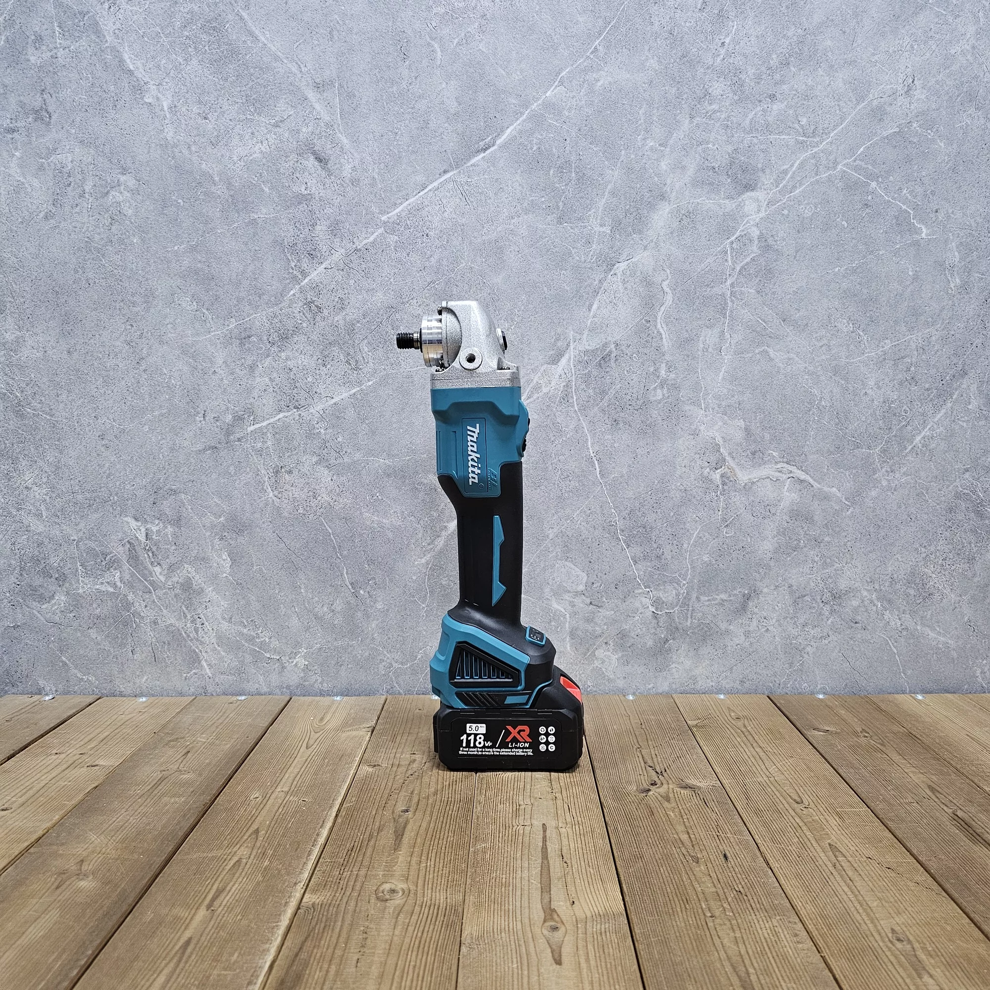 مینی فرز شارژی براشلس صنعتی ماکیتا کد 001 مجموعه 7 عددی