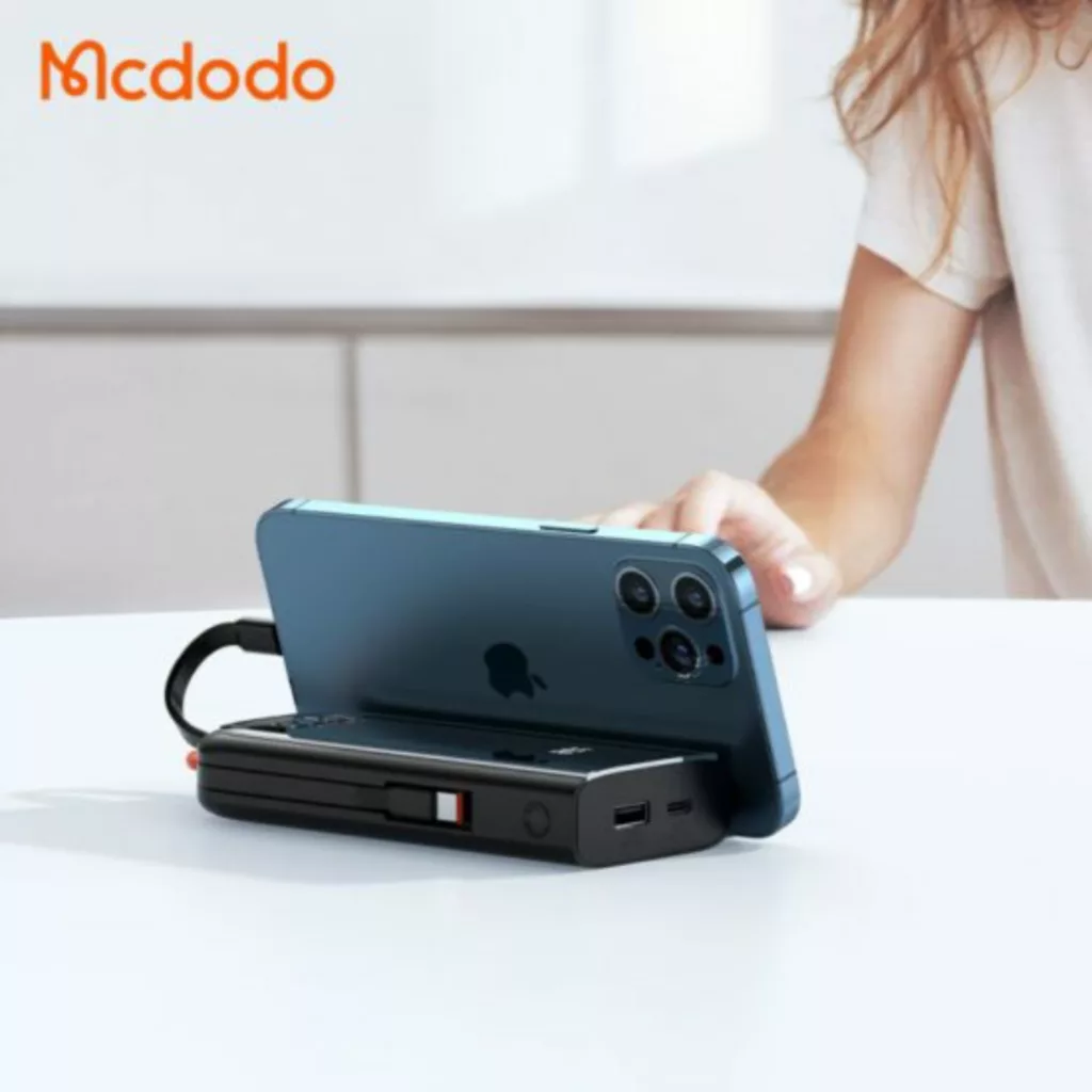 پاوربانک  مک دودو مدل MC-1160 ظرفیت 10000 میلی آمپر ساعت