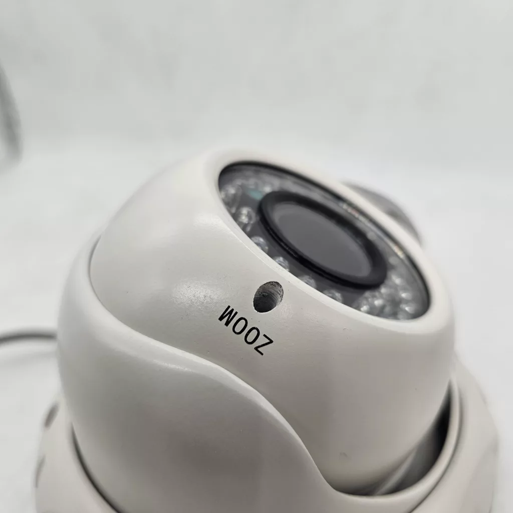 دوربین مداربسته آنالوگ شارک مدل SH-711