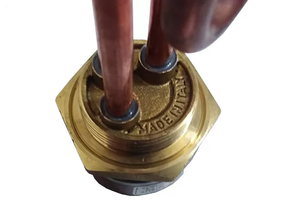 المنت آبگرمکن برقی آریستون مدل TR2000W