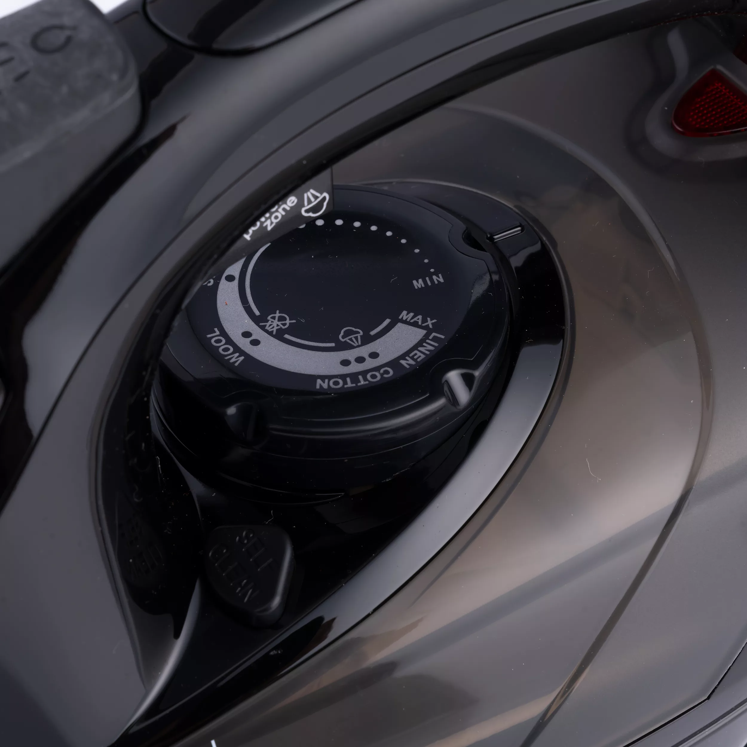 اتو بخار یورولوکس مدل SI5083SB