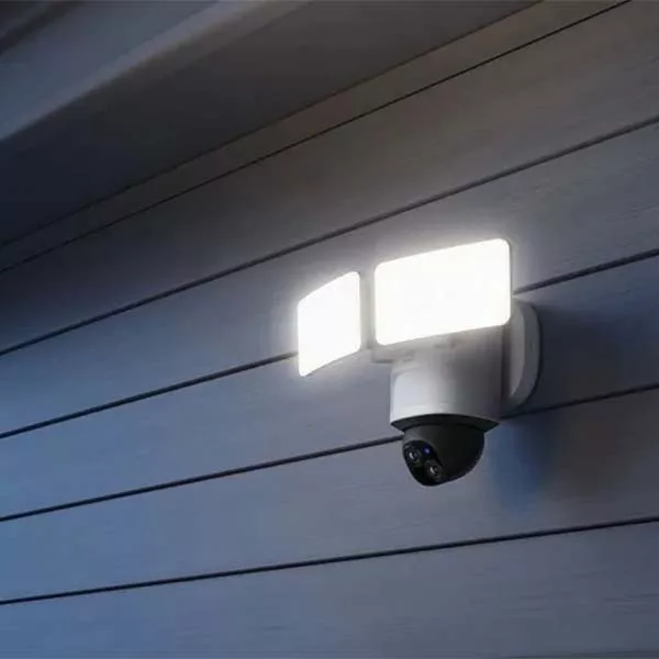 دوربین مداربسته تحت شبکه یوفی مدل Floodlight Cam 2 Pro