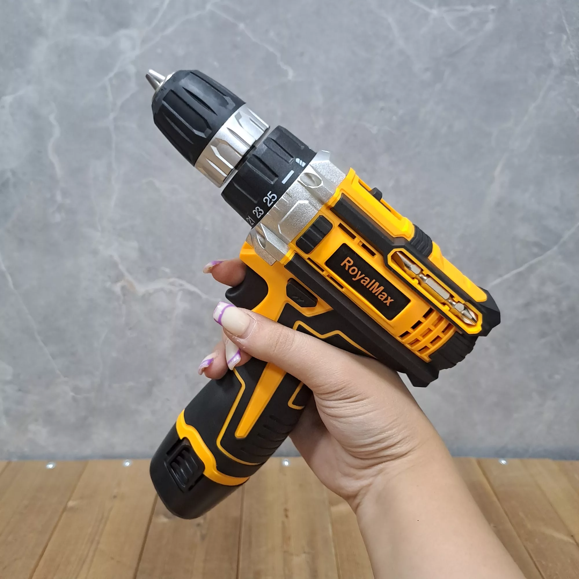 دریل پیچ گوشتی رویال مکس مدل 18V کد 01