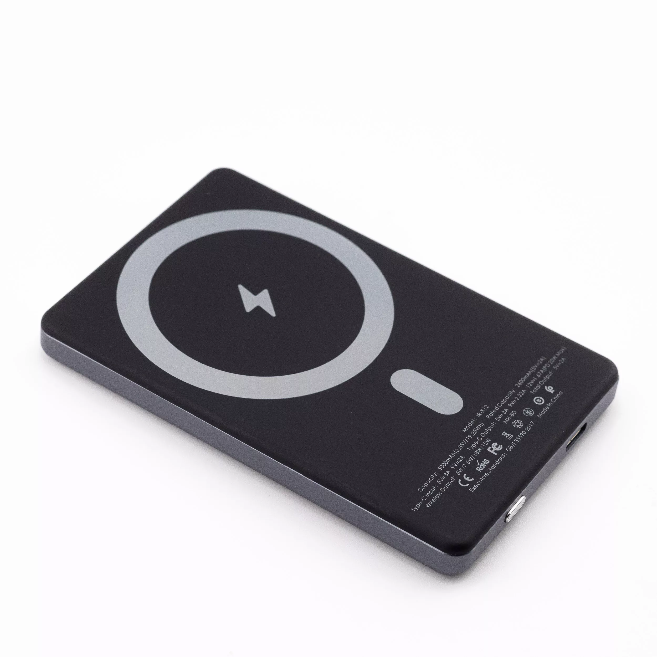 پاوربانک آیرنج طرح مگ سیف مدل IR- X12 ظرفیت 5000 میلیآمپرساعت