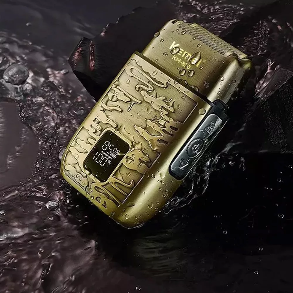 ماشین اصلاح موی صورت و بدن کیمی مدل KM-870، اصلاح به صورت صفر زن، ضد آب، نمایشگر LED، منبع انرژی با باتری قابل شارژ، تکنولوژی اصلاح به صورت شیو فویلی، مدت زمان شارژ 90 دقیقه و مدت زمان استفاده پس از شارژ 90 دقیقه، به‌همراه کابل شارژ USB، برس، روغن