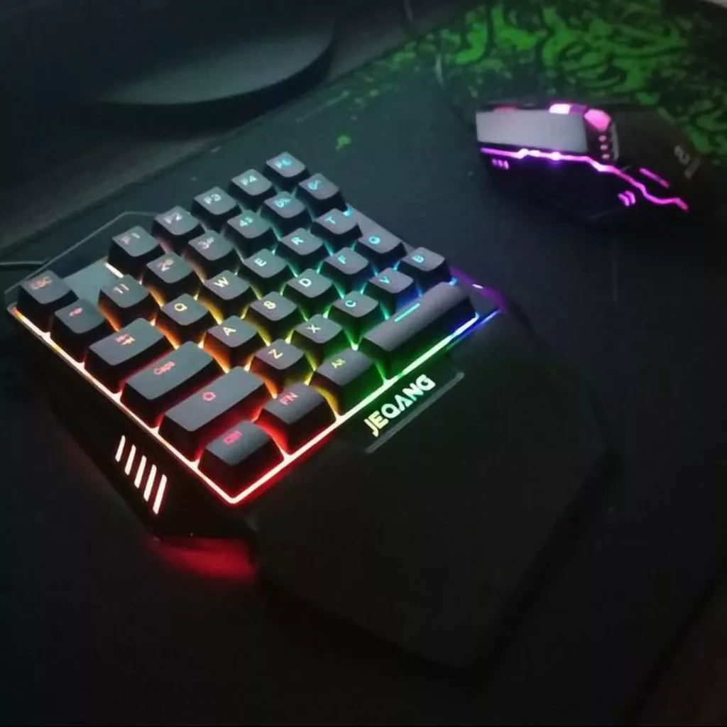 مینی کیبورد و ماوس گیمینگ جکنگ مدل JK-913، سوییچ ممبران، نورپردازی RGB LED