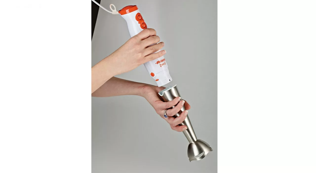 گوشت کوب برقی آریته کد 881