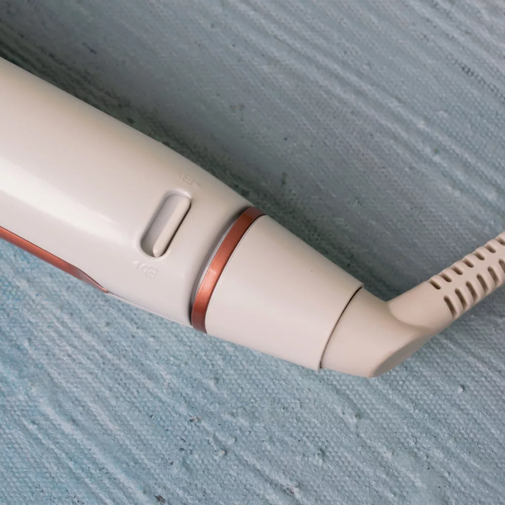 اتو و حالت دهنده ی مو مدل 3888A