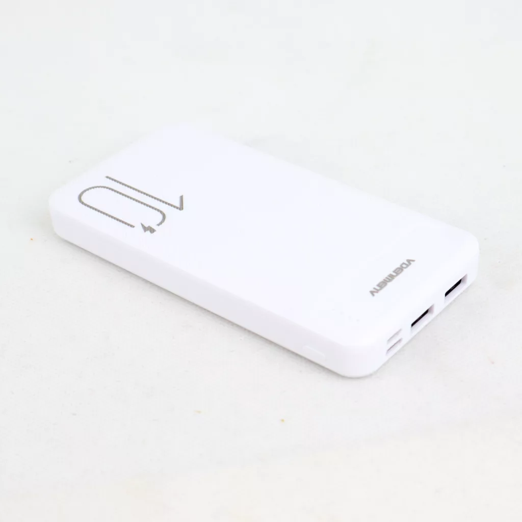 پاور بانک مدل DP09  ظرفیت 10000 میلی آمپر ساعت