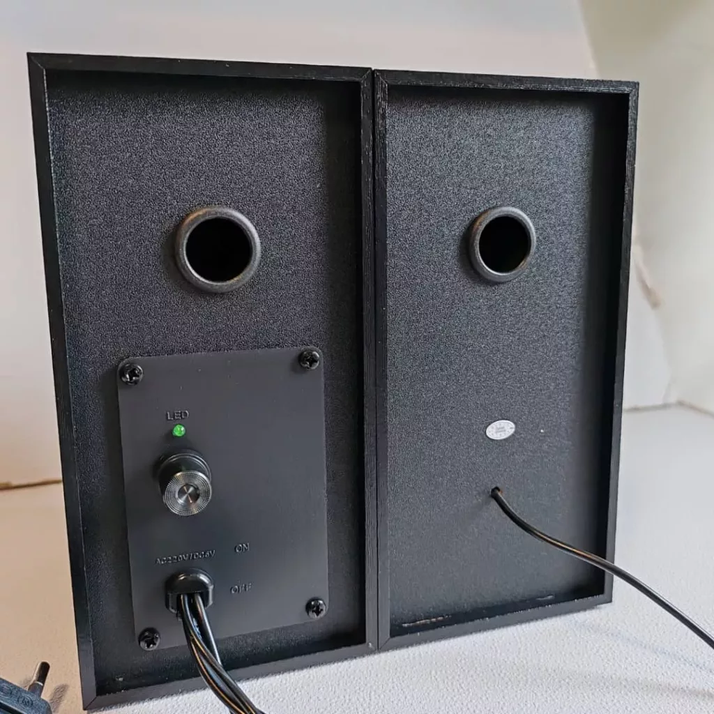 اسپیکر دسکتاپ دیانا مدل D-AC2031