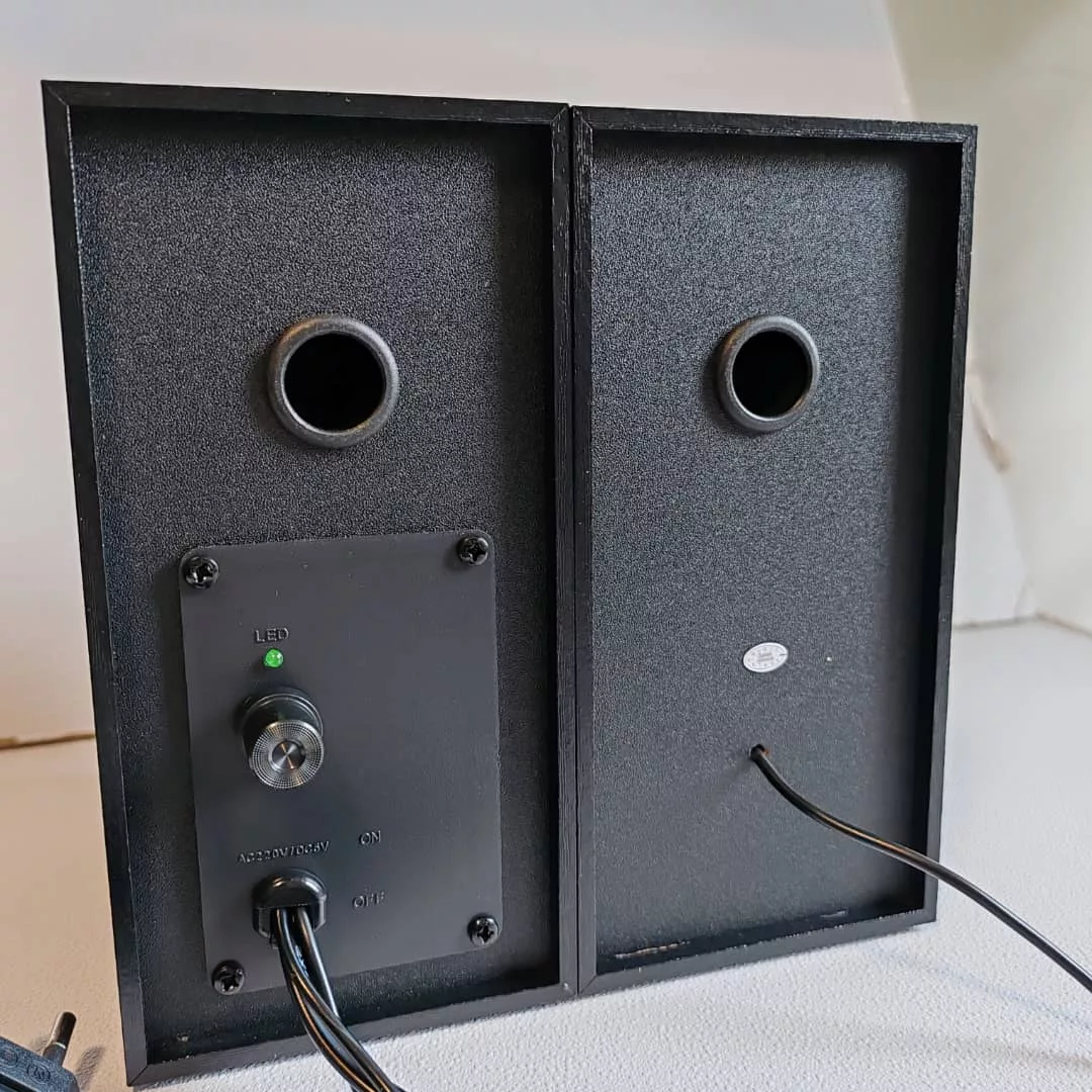 اسپیکر دسکتاپ دیانا مدل D-AC2031