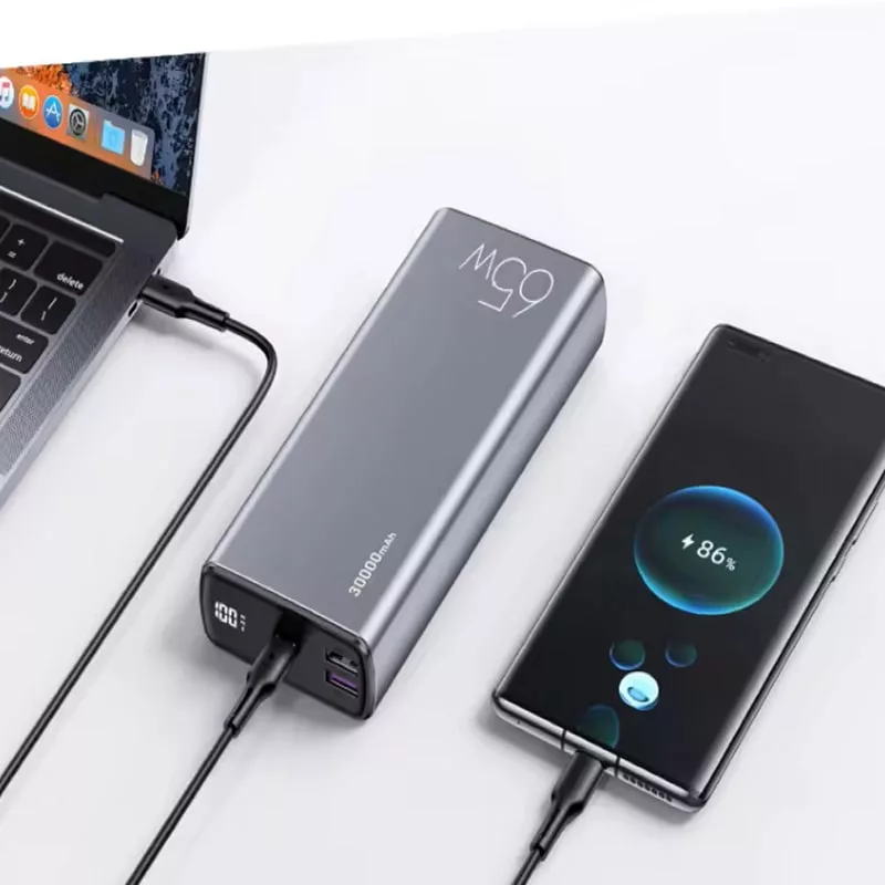 پاوربانک یوسمز مدل CD165 ظرفیت 30000 میلی آمپر ساعت به همراه کابل USB-C