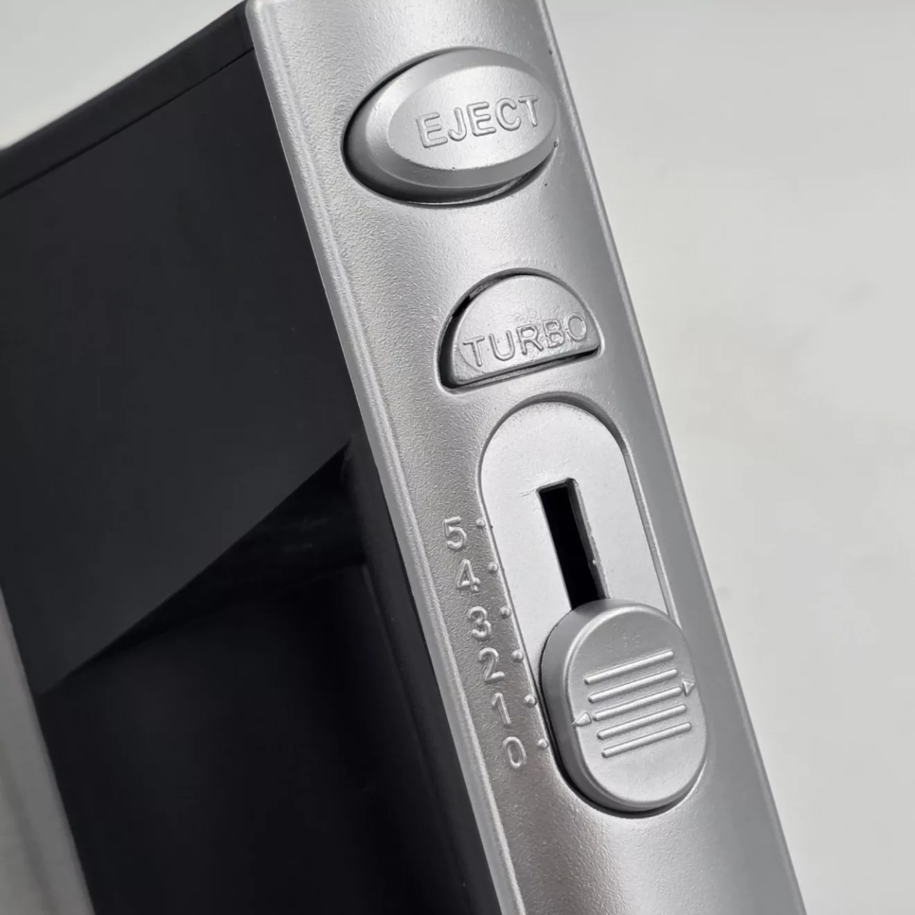 همزن یونیک مکس مدل UM-180