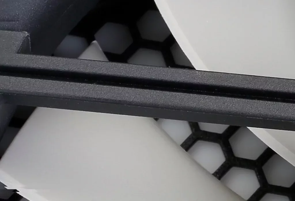 منبع تغذیه کامپیوتر گرین مدل GP1200B-OCDG