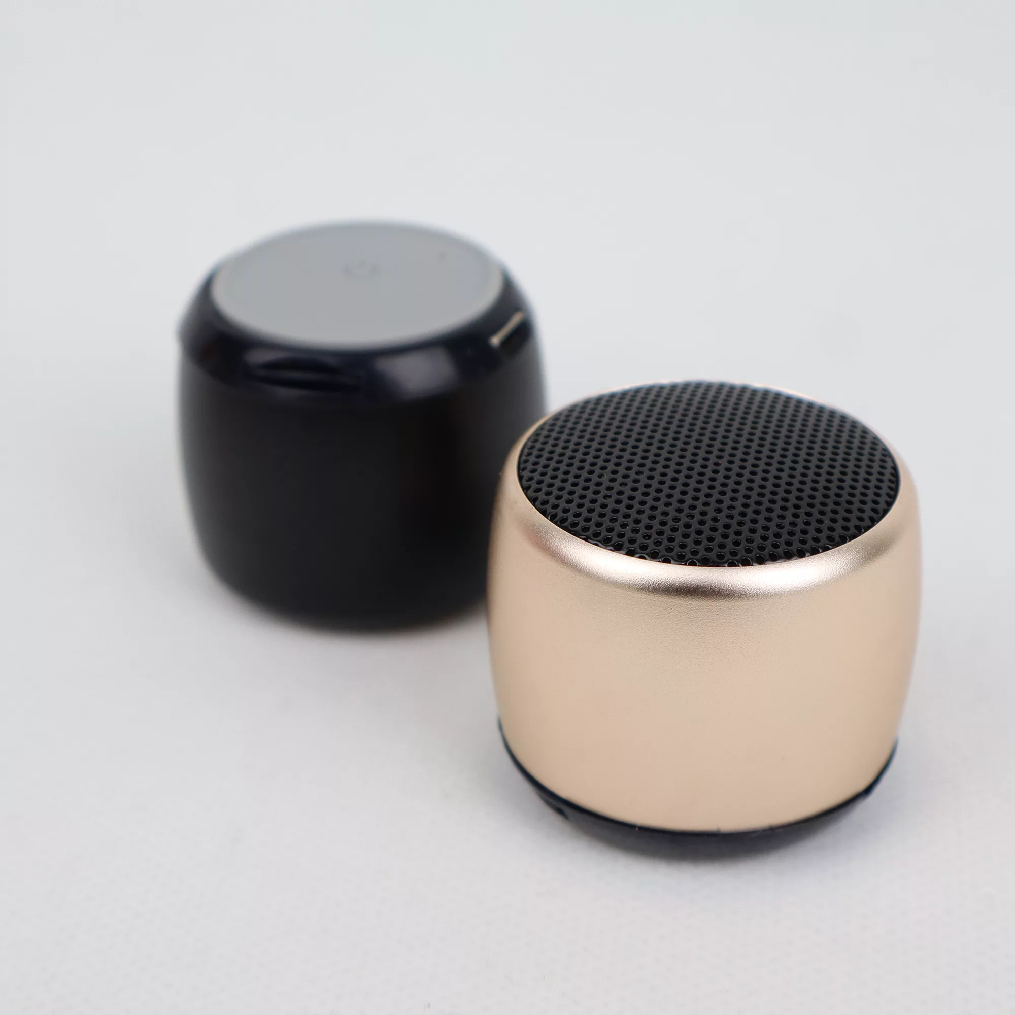 اسپیکر قابل حمل مدل M4-T