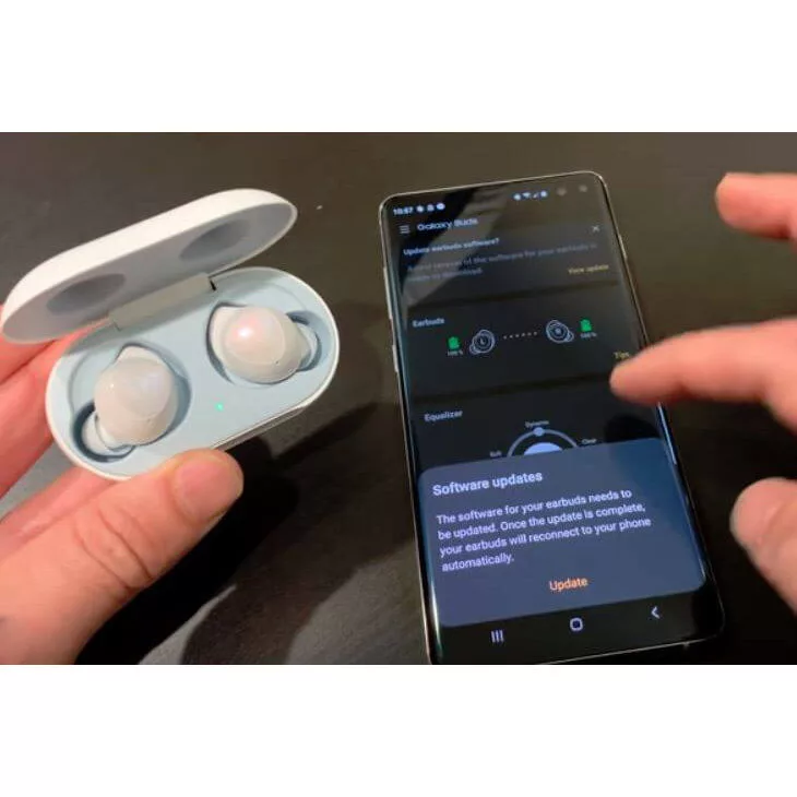 هدفون بی سیم مدل Galaxy Buds Plus