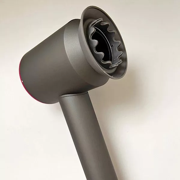 سشوار حرفه ای ۱۶۰۰ وات مدل MP40