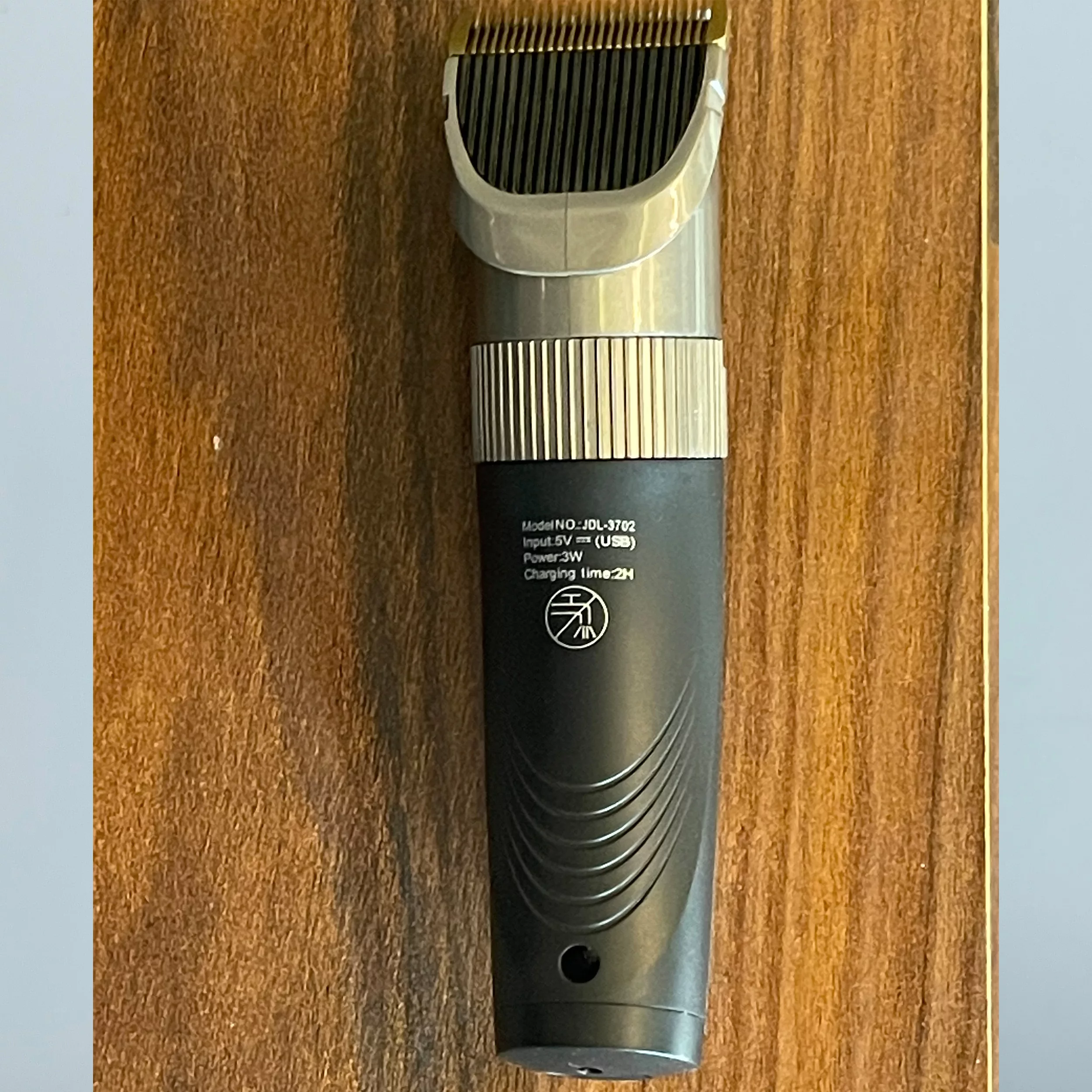 ماشین اصلاح موی سر و صورت جاندلی مدل JDL-3702