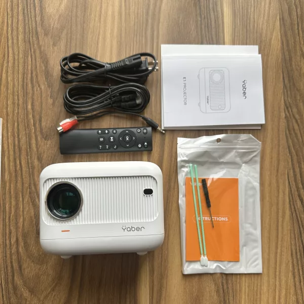 مینی ویدئو پروژکتور یابر مدل E1