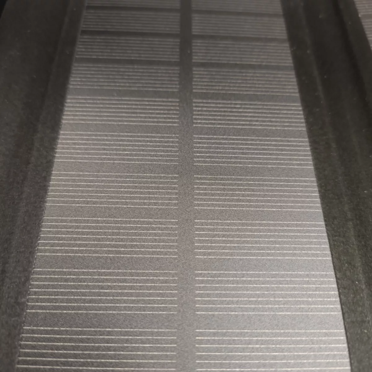 شارژ همراه خورشیدی مدل Solar4Fold ظرفیت 20000 میلی آمپر ساعت