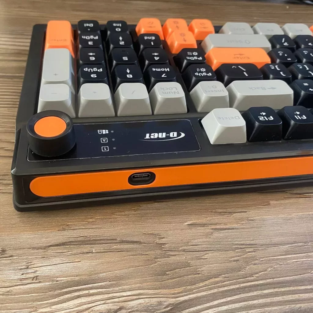 کیبورد گیمینگ دی نت مدل DT-984