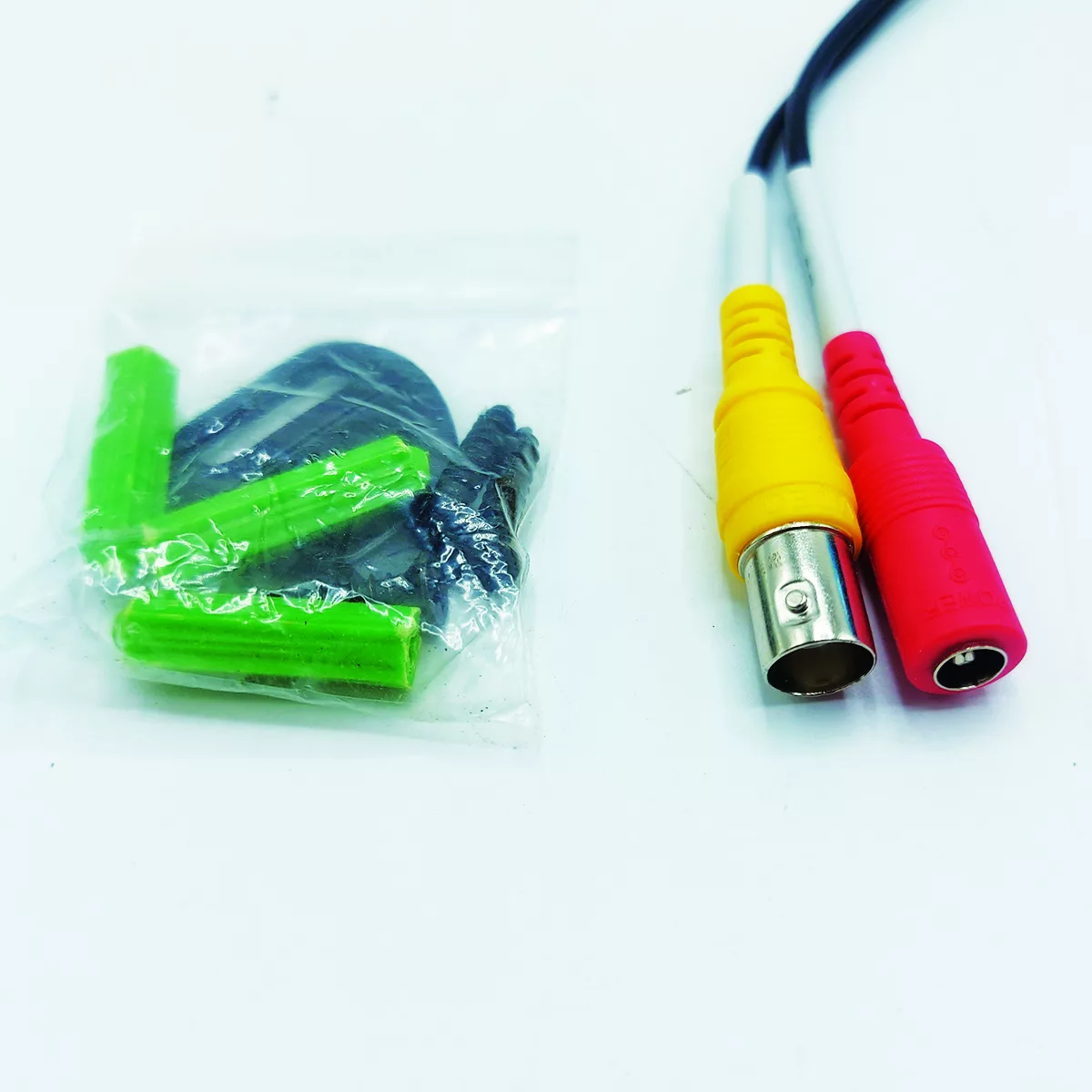 دوربین مدار بسته میکرو دیجیتال مدل MDC-7020VTD