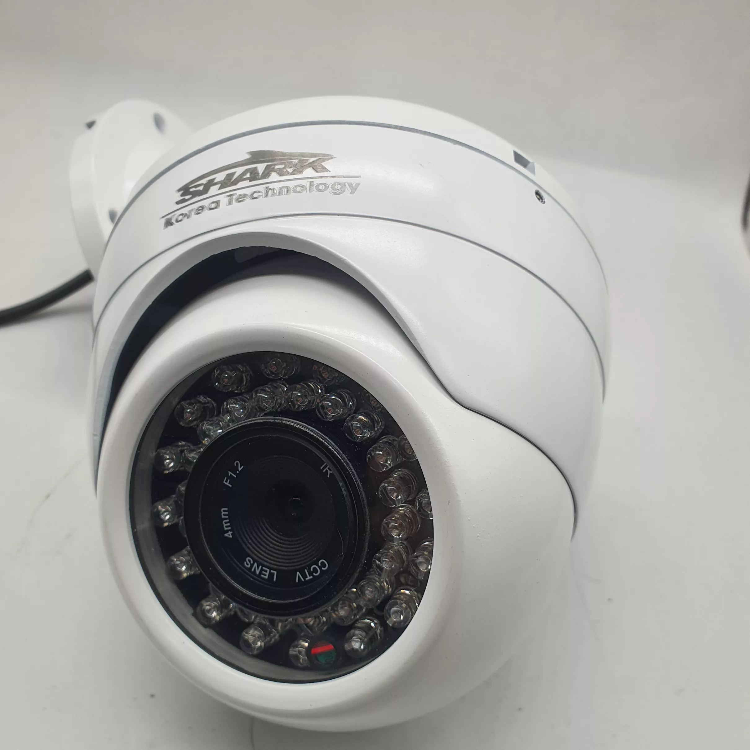 دوربین مداربسته آنالوگ شارک مدل SH-211