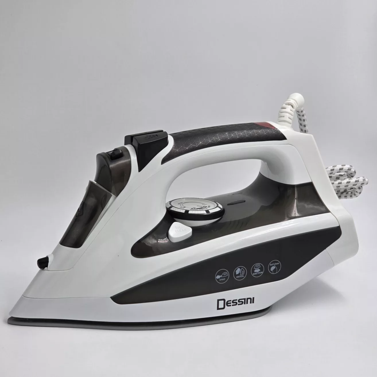 اتو بخار 2400 وات دسینی مدل 5523