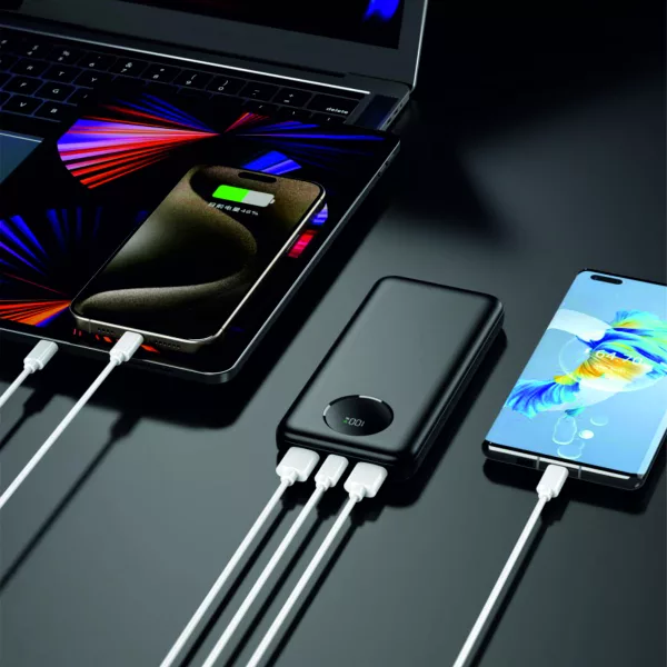 پاوربانک لاموکس مدل AD-P11 ظرفیت 10000 میلی‌آمپرساعت