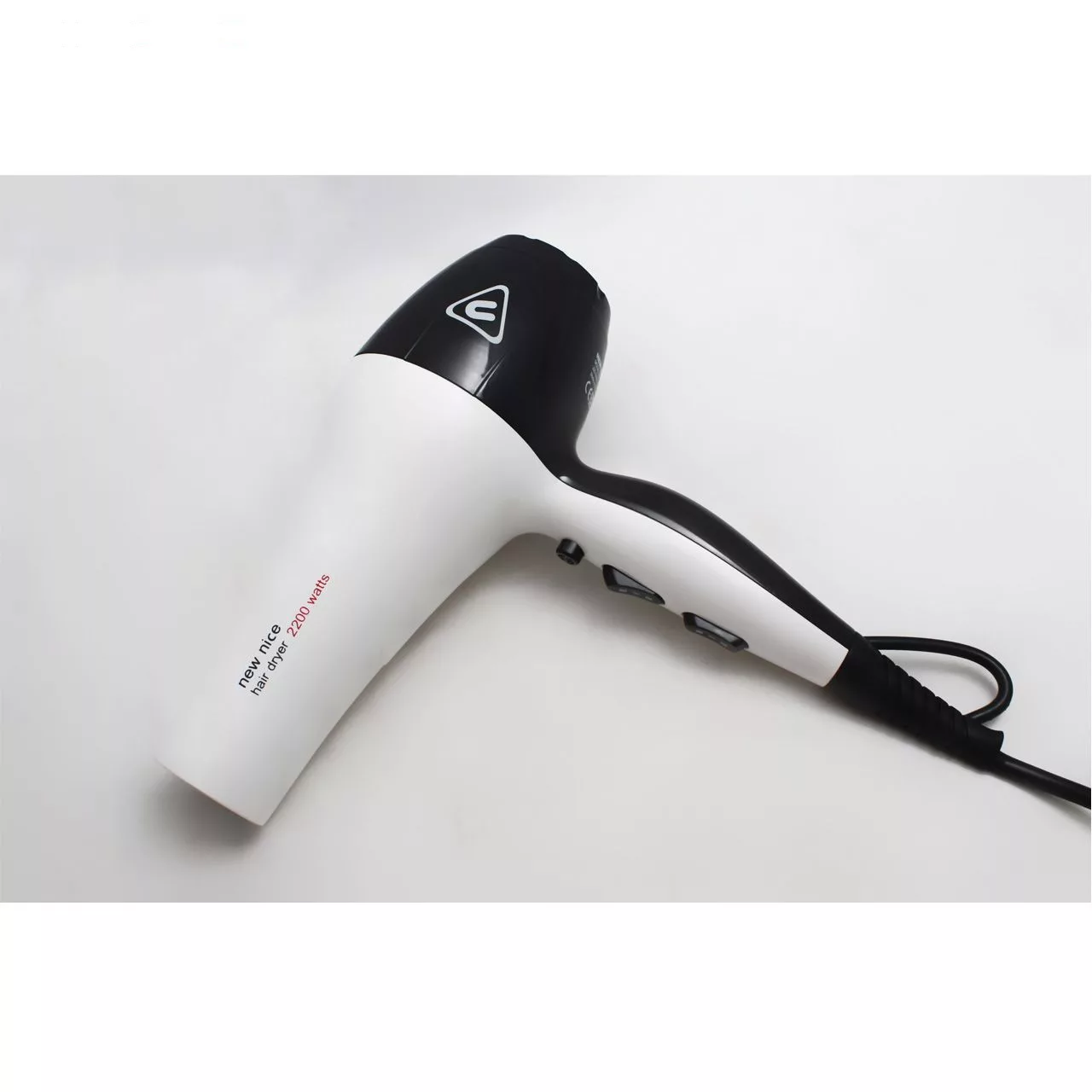 سشوار نیو نایس مدل NW-1022