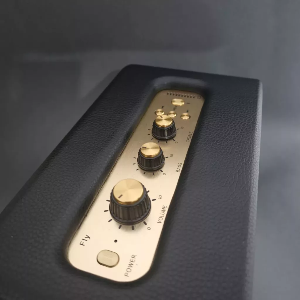 اسپیکر بلوتوثی قابل حمل لونزور مدل FLY