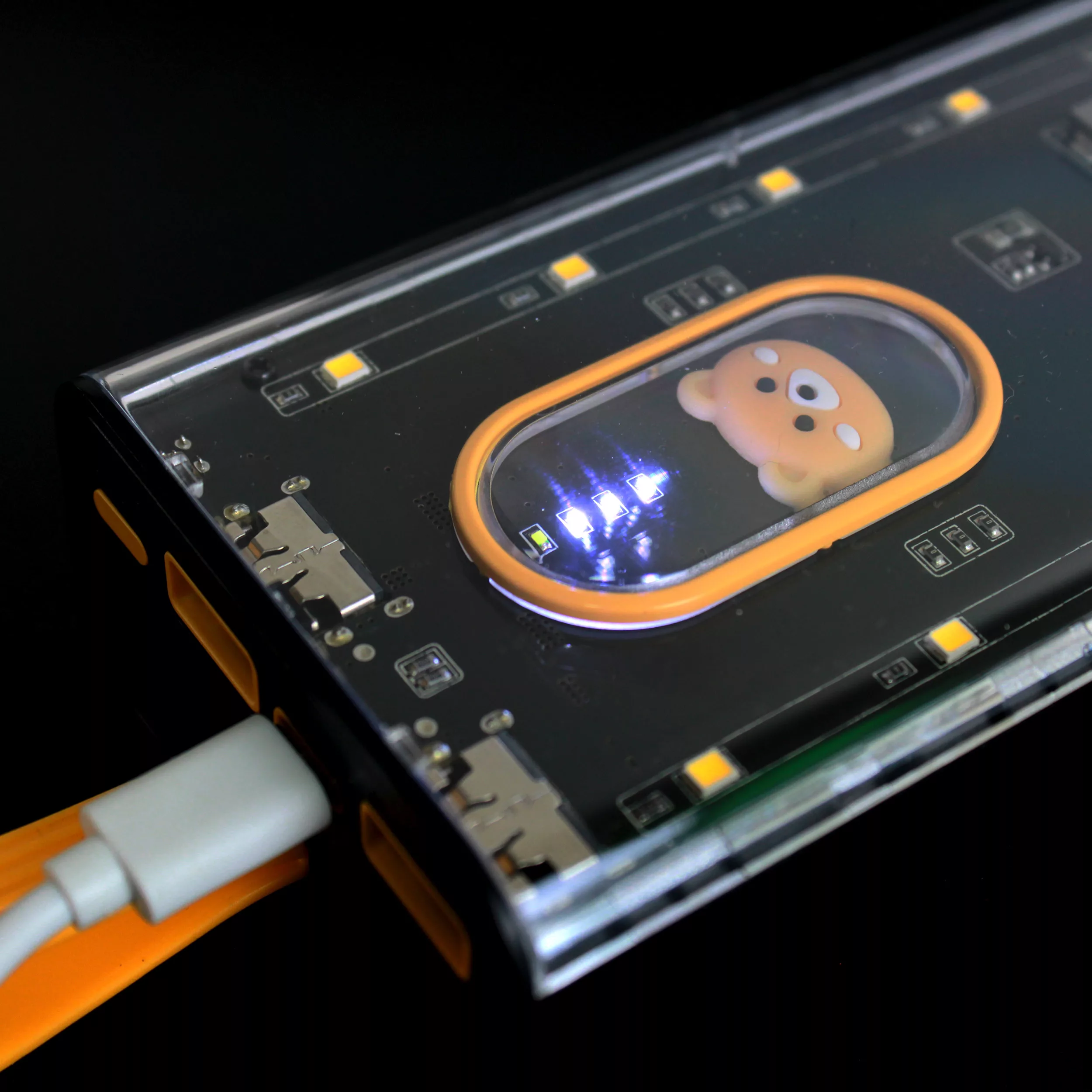 پاوربانک آیرنج مدل IR - D253 ظرفیت 10000 میلیآمپرساعت