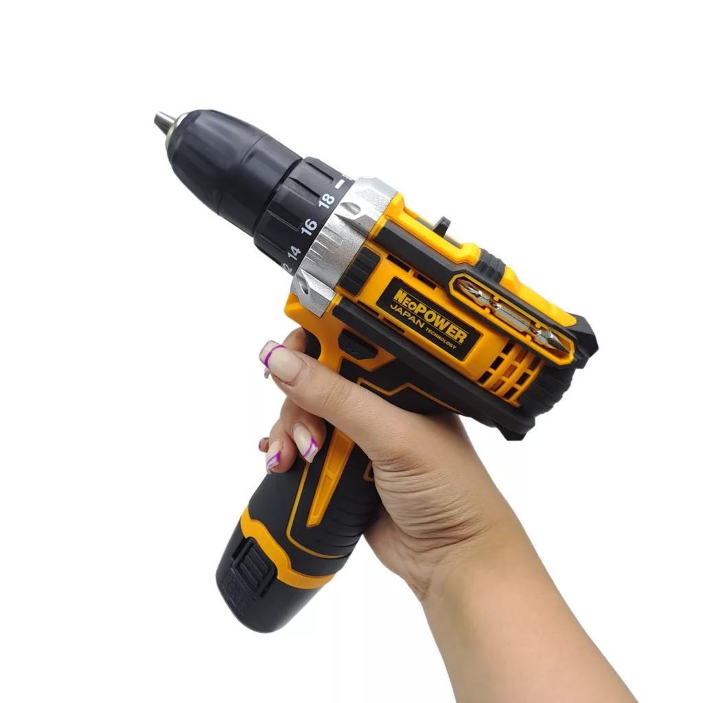 دریل پیچ گوشتی شارژی صنعتی نیوپاور مدل 18VF کد 2 مجموعه 29 عددی