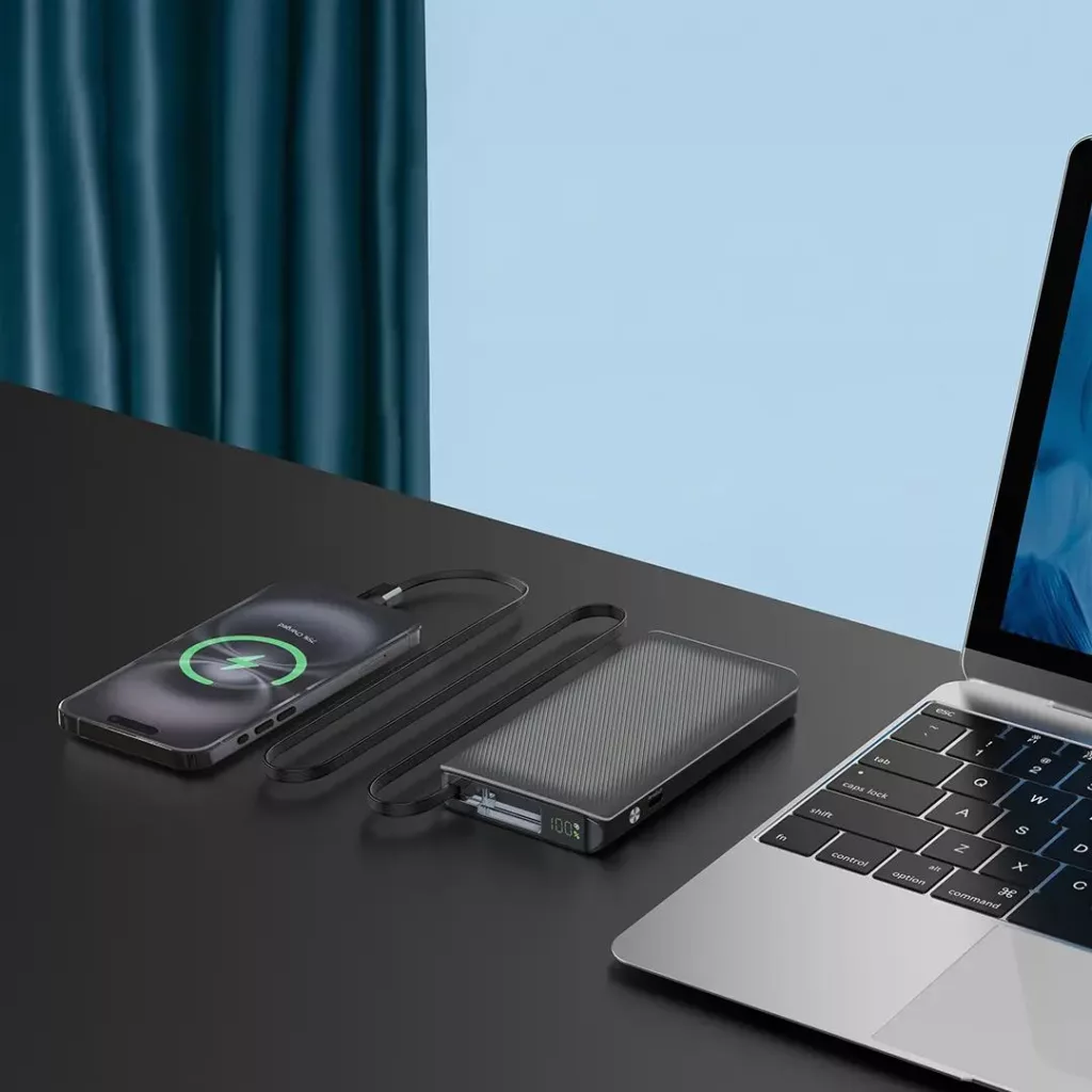 پاوربانک پاورلوژی مدل PPBCHA71 ظرفیت 10000 میلی آمپر ساعت