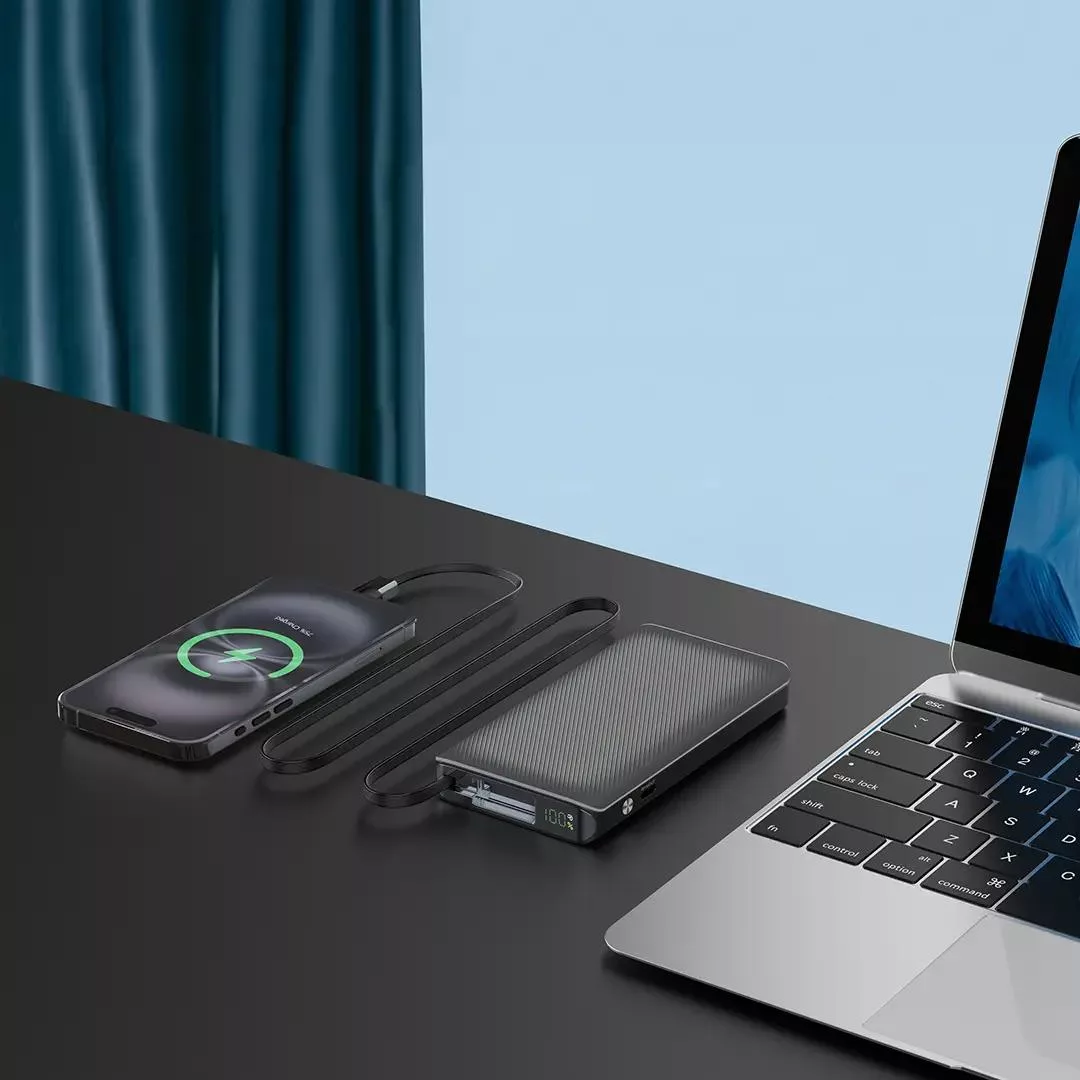 پاوربانک پاورلوژی مدل PPBCHA71 ظرفیت 10000 میلی آمپر ساعت