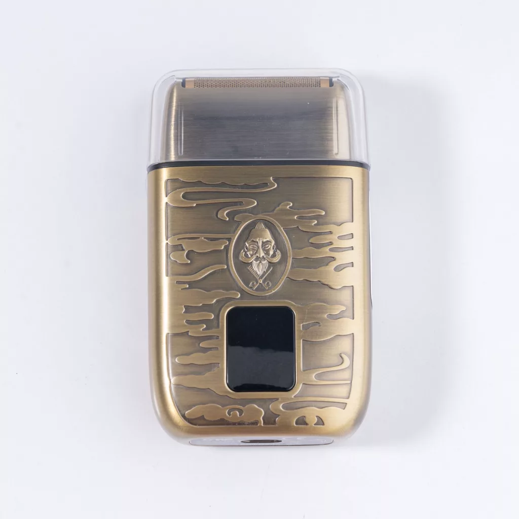 ماشین اصلاح موی صورت جی دبلیو مدل GW-9988، اصلاح به صورت صفر زن، طراحی ارگونومیک، نمایشگر LCD، منبع انرژی با کابل USB، تکنولوژی اصلاح به صورت شیو فویلی