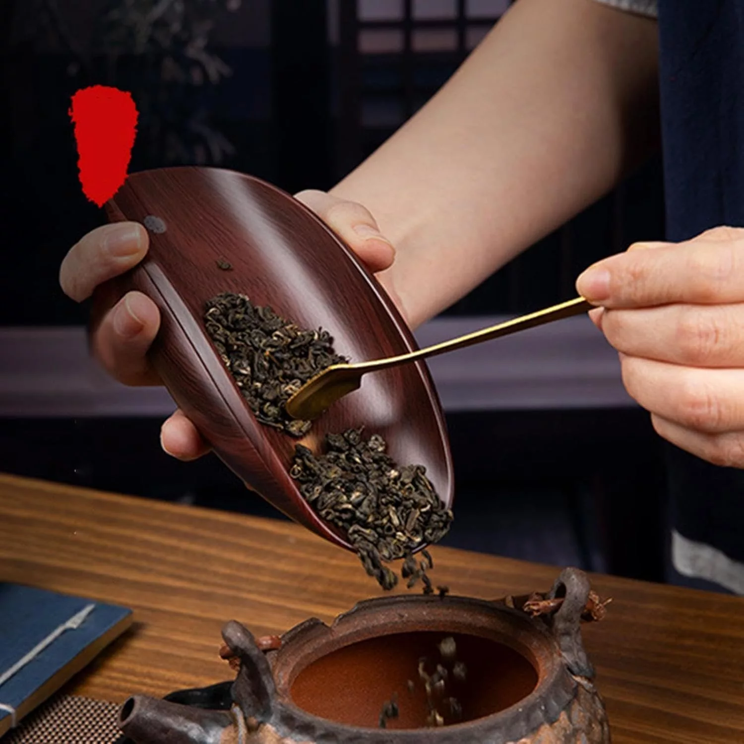 ترازو آشپزخانه دیجیتال مدل tea&coffee حداکثر ظرفیت قابل اندازه‌گیری 1 کیلوگرم با دقت اندازه‌گیری 1 گرم