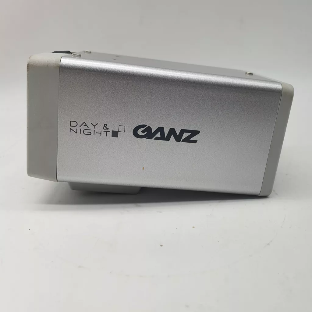 دوربین مداربسته آنالوگ گنز مدل ZC-NH258P