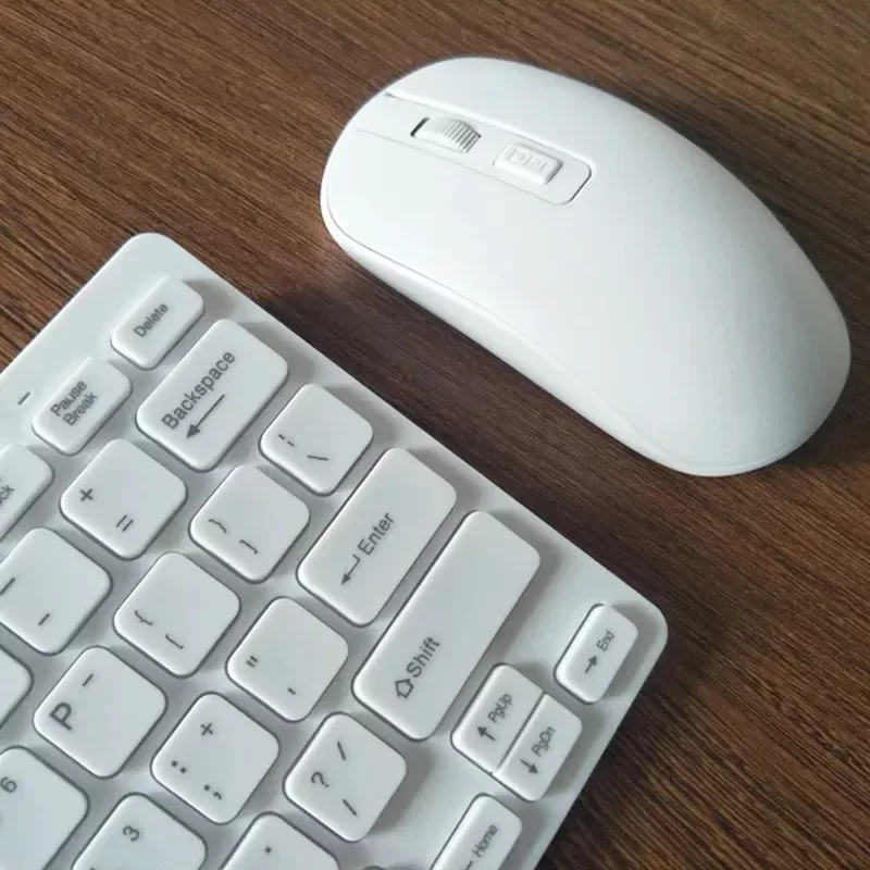 کیبورد و ماوس بی سیم مدل GKM901