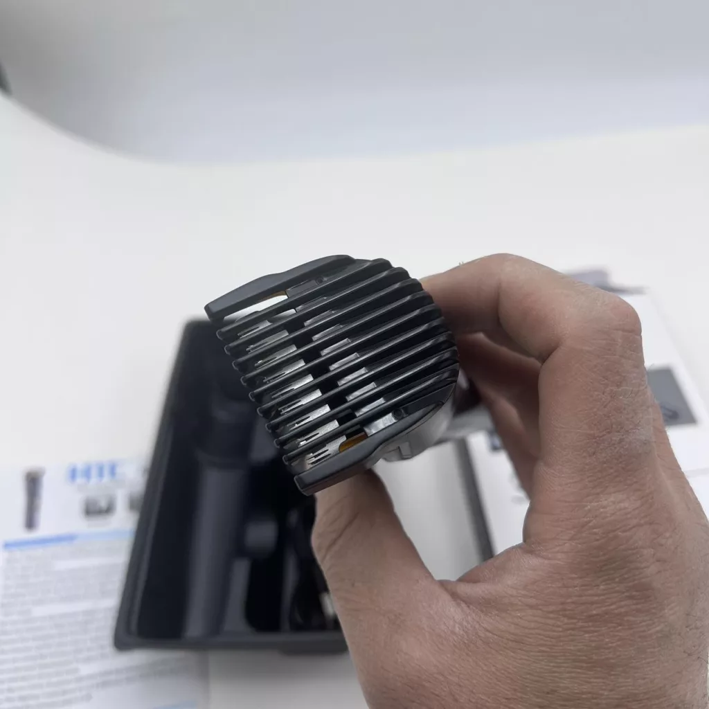 ماشین اصلاح موی سر و صورت اچ تی سی مدل AT-509