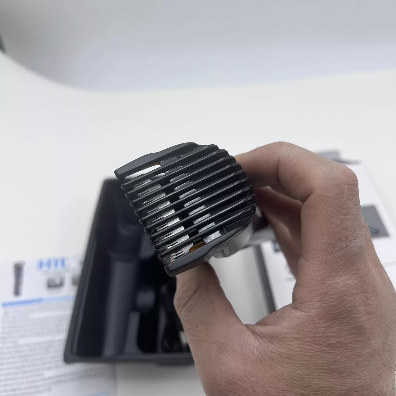 ماشین اصلاح موی سر و صورت اچ تی سی مدل AT-509