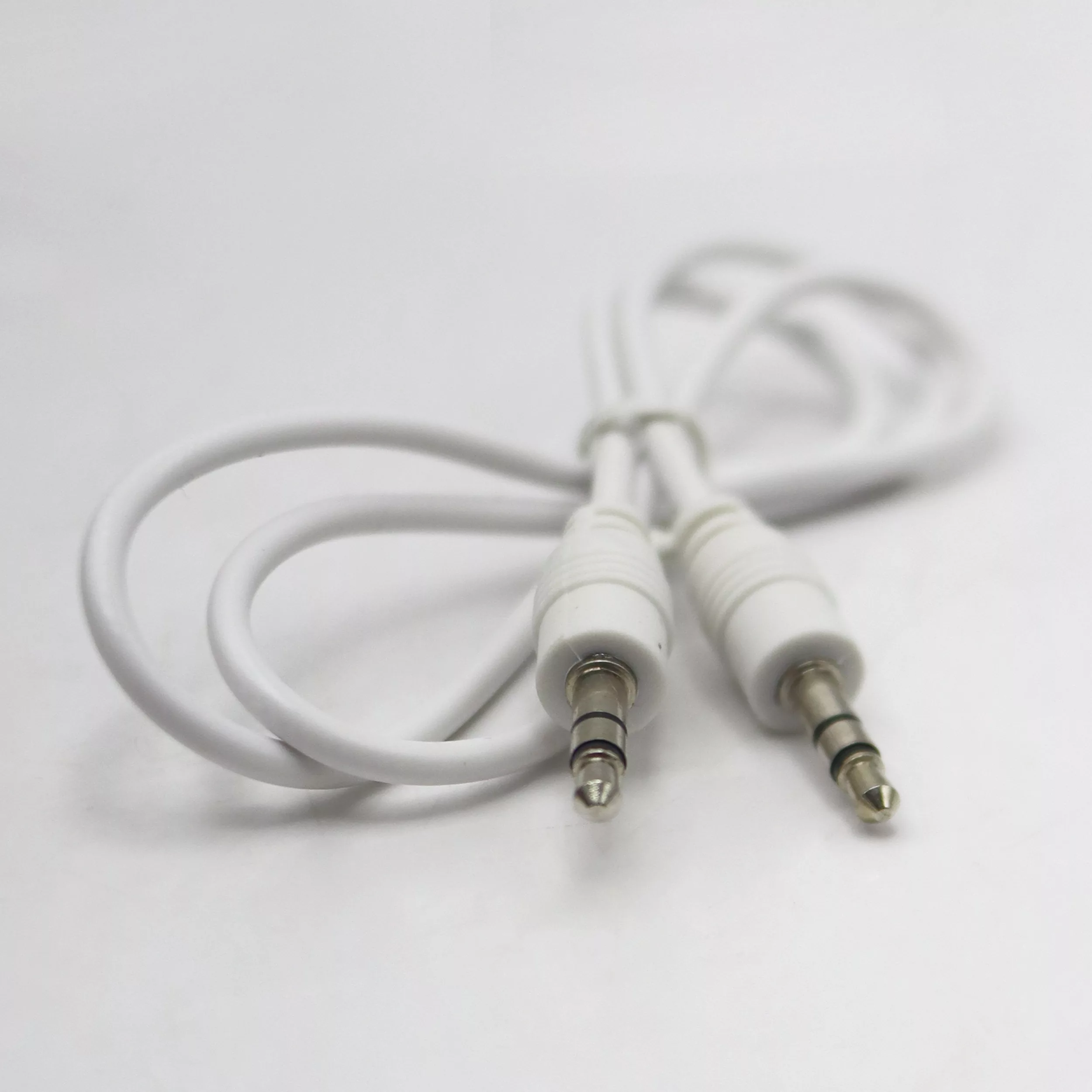 اسپیکر بلوتوثی نیوریکسینگ مدل YP-NR-3000M