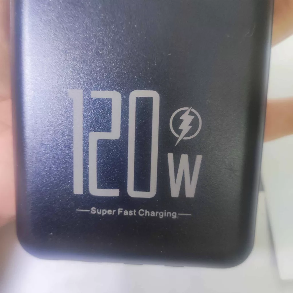 پاوربانک مدل Turbo ظرفیت 20000 میلی آمپر ساعت