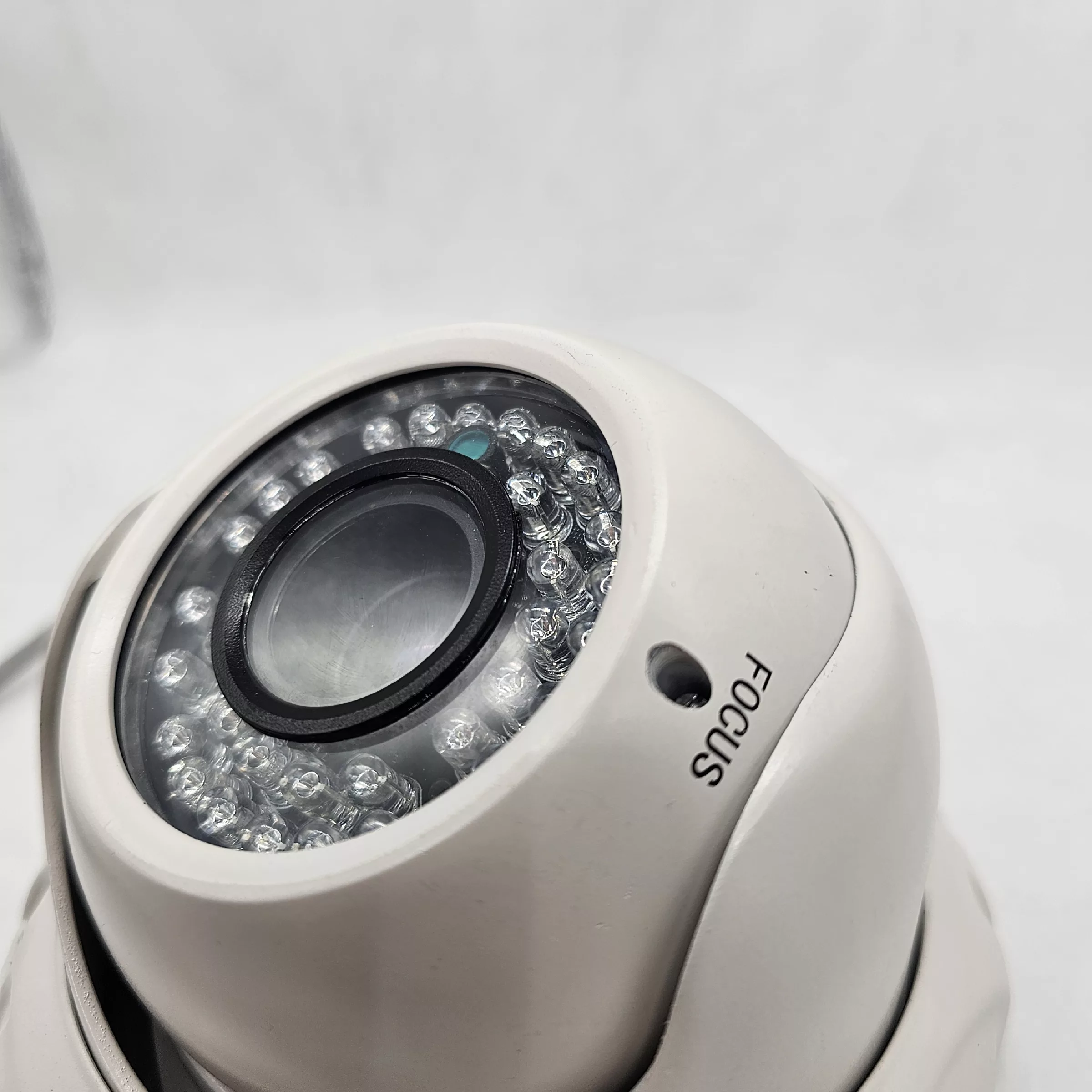 دوربین مداربسته آنالوگ شارک مدل SH-711