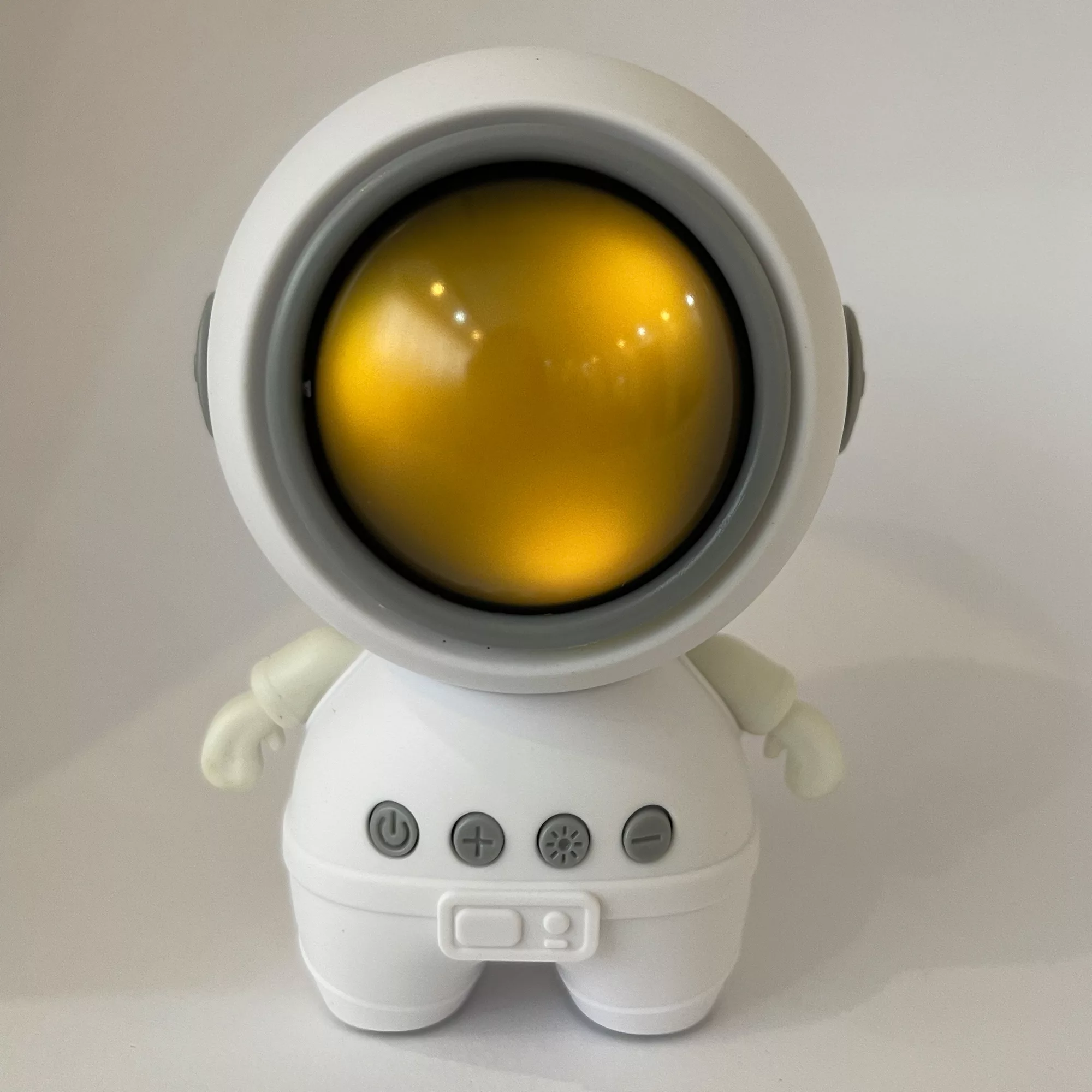 اسپیکر بلوتوثی مدل فضانورد k09